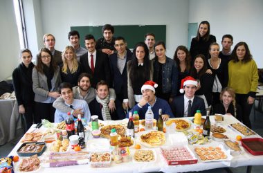 Repas De Noël En Famille